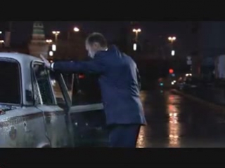 vladimir putin catches a taxi)))